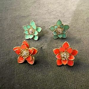 BRAND NEW 2 Pairs of Floral Earrings for $15